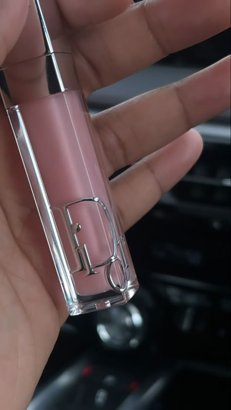 Dior Lipgloss, Dior Addict Lip Maximizer, Dior Lip, Dior Addict Lip, Lip Gloss Collection, Fancy Makeup, Dior Beauty, Dior Addict, Makeup Obsession