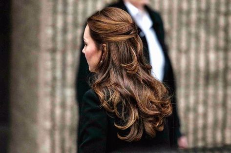 Kate Middleton Hair, Princess Hair, Princess Kate Middleton, Hair Styles 2014, Princess Hairstyles, Catherine Middleton, Sleek Hairstyles, Duchess Kate, Half Up Hair