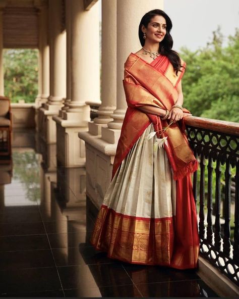 Skirt saree drape