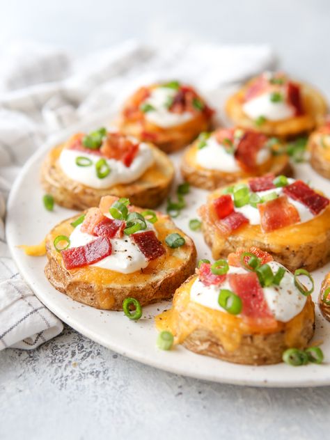 Loaded Baked Potato Bites - Completely Delicious Loaded Potato Appetizer, Potato Skin Bites, Baked Potato Bites, Loaded Baked Potato Bites, Crispy Potato Bites, Potato Appetizer, Mini Potatoes, Loaded Baked Potato, Potato Skin