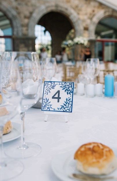 Portuguese Tile Wedding, Spain Themed Wedding, Portuguese Wedding Favors, Portuguese Wedding Decor, Portuguese Wedding Traditions, Mediterranean Wedding Theme, Naval Wedding, Portuguese Decor, Tile Wedding