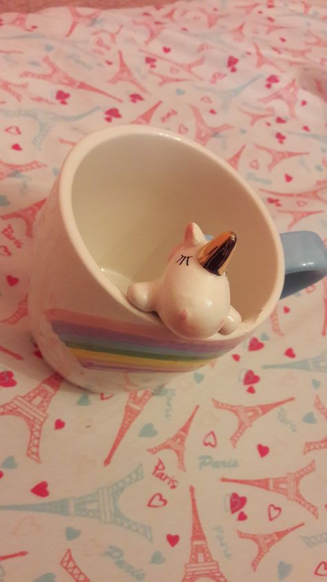 Unicorn Mug, Cerámica Ideas, Ceramics Ideas, Plate Sets, Ceramic Pottery, My Collection, Paisley, Random Stuff, Horses