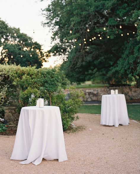 Courtyard Cocktail Hour, Cocktail Tables Wedding, Cocktail Hour Table Decor, Cocktail Hour Tables, Engagement Dinner Party, Wedding Cocktail Tables, Cocktail Table Decor, Neutral Garden, Cocktail Hour Decor