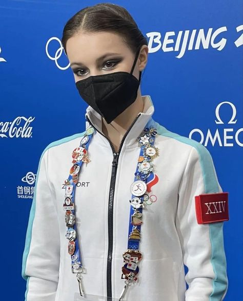 Figure Skating Olympics, Police Truck, Russian Figure Skater, Beijing Olympics, Anna Shcherbakova, Ice Skaters, Sport Player, Olympic Champion, The Olympics