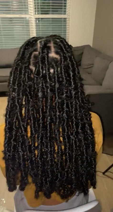 Mid back butterfly Locs [Video] | Cool braid hairstyles, Hair charms, Hair ponytail styles Med Length Butterfly Locs, Butterfly Dread Logs, Butterfly Locs Middle Part, Buterflylocks Styles, Crochet Butterfly Locs Styles, Bitterly Locs, Butterfly Locs Mid Length, Back Length Butterfly Locs, Soft Locs Mid Back