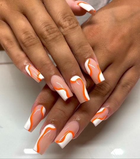 Mail Inspo Orange, White Nails With Orange Design, White And Orange Nails Acrylic, Orange And White Nail Designs, White And Orange Nails, Orange And White Nails, Beach Nails Designs, Nails For 2023, Summer Beach Nails