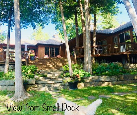 Modern cottage w/ 200 ft of private lakefront, free wifi and room for everyone. - $735 avg/night - Lakefield - Amenities include: Internet, Fireplace, TV, Satellite or cable, Washer & Dryer, Parking, No Smoking, Heater ✓ Bedrooms: 7 ✓ Sleeps: 16 ✓ Minimum stay from 2 night(s) ✓ Bookable directly online - Book vacation rental 4652531 with Vrbo. Kawartha Lakes, Lakeside Cottage, Waterfront Cottage, House Apartment, Family Weekend, Cottage Rental, Lake Cottage, Family Getaways, Summer Cottage