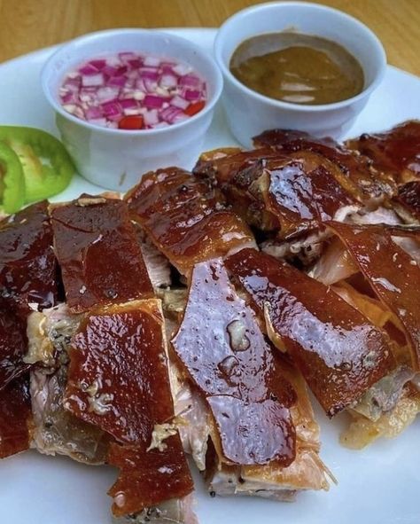 Lechon Baboy Filipino Food, Lechon Baboy, Grocery Foods, Pinoy Food, Filipino Food, Filipino Recipes, Animal Videos, Funny Animal, Food Cravings