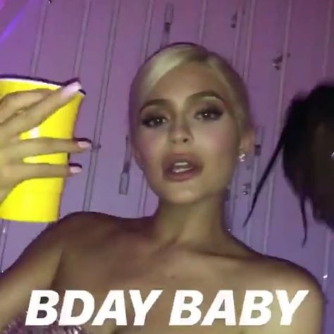 ❤️21 Birthday❤️ Kylie Jenner 20th Birthday, Kylie 19th Birthday, Kylie 21st Birthday, Kylie 21 Birthday, Kylie Jenner 18th Birthday, Kylie Jenner 21st Birthday, Kylie Jenner Birthday Cake, K Jenner, Kylie Jenner Birthday