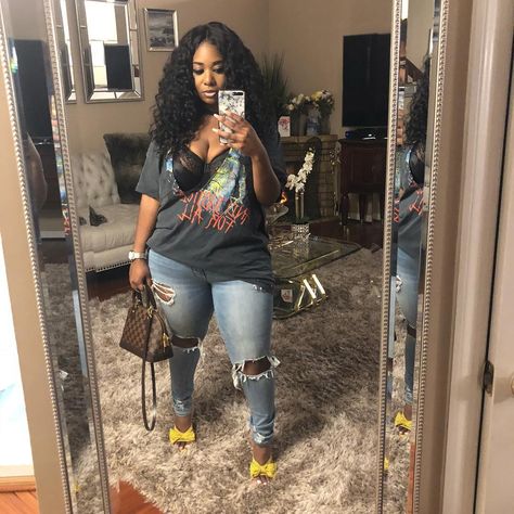 Instagram post by Brittany • May 26, 2018 at 5:44am UTC Black Women Concert Outfit Ideas, Plus Size Concert Outfit Night, Plus Size Going Out Outfits Night, Concert Outfits, Concert Outfit Night, Rap Concert Outfit Ideas, Plus Size Concert Outfit, Baddie Outfit, Rap Concert Outfit