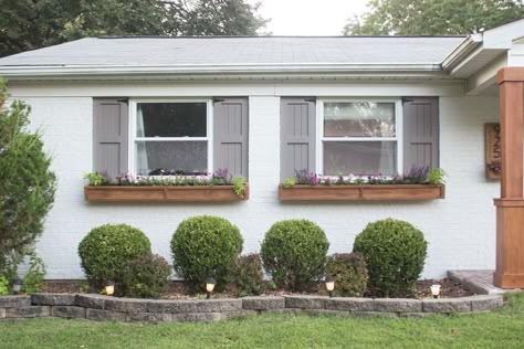 Diy Window Box Planter, Planters For Shade, Craftsman Style Porch, Cedar Window Boxes, Window Boxes Diy, Blue Interiors, Build Projects, House Shutters, Window Planters