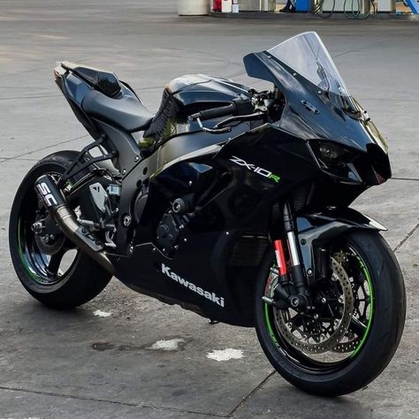 Kawasaki Ninja 600, Tristan Caine, Ninja Bike, Kawasaki Motor, Kawasaki Zx10r, Cool Dirt Bikes, Motorcycle Aesthetic, Futuristic Motorcycle, Bike Exif