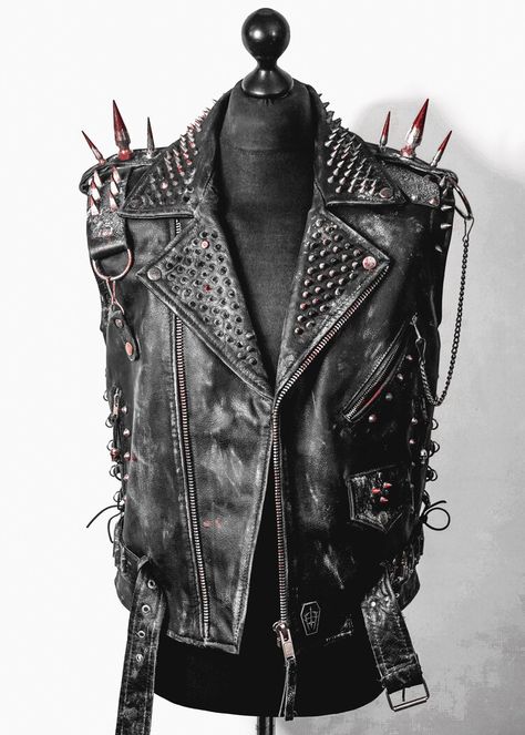 Alexander Aesthetic, Rocker Aesthetic, Battle Jackets, Dark Punk, Punk Rock Outfits, Rockstar Aesthetic, Battle Jacket, Biker Outfit, Metal Clothing