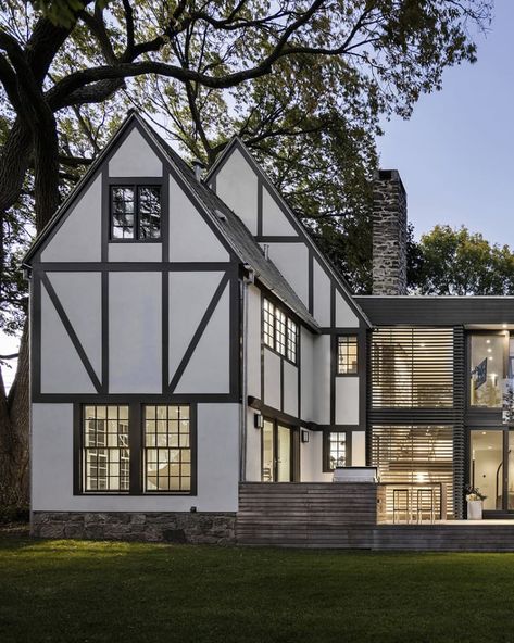 5 Traditional Homes with Super-Modern Additions | Apartment Therapy Tudor House Exterior, German Houses, Tudor Style Homes, New Architecture, Cape Cod House, Tudor House, Tudor Style, Home Additions, Prefab Homes