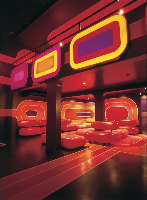 Y2k Aesthetic Institute, 80s Interior, 70s Interior, Nightclub Design, Disco Club, Retro Interior Design, 70s Disco, Retro Interior, Environmental Graphics