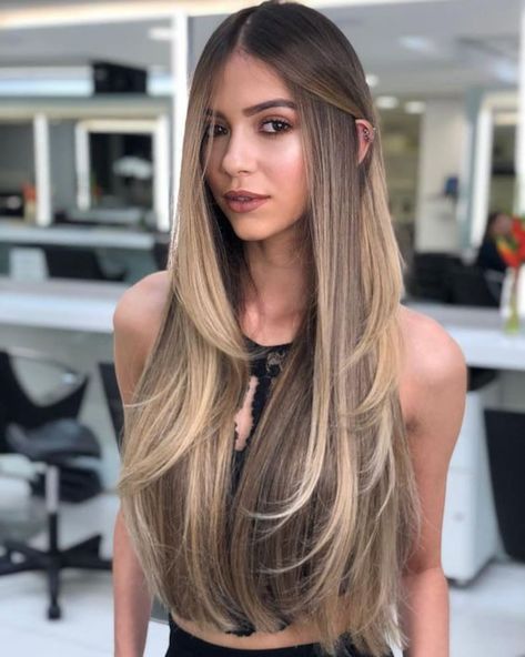 Long Blonde, Ombre Hair Color, Long Layered Hair, Haircuts For Long Hair, Hair Color Balayage, Long Blonde Hair, Hair Color Trends, Long Hair Cuts, Layered Hair