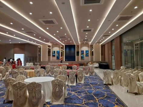 Marriage Hall Ceiling Design, Banquet Hall False Ceiling Design, Multipurpose Hall Interior Design, Banquet Hall Ceiling Design, Party Hall Interior Design, Marriage Hall Decoration, Bridal Entrance, Marriage Hall, Plaster Ceiling Design