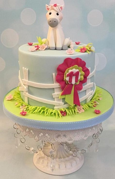 Birthday Cake Celebration, Boy Communion Cake, Horse Birthday Cake, Cowgirl Cakes, Cake Celebration, Paris Cakes, First Communion Cakes, First Communion Cake, Little Pony Cake