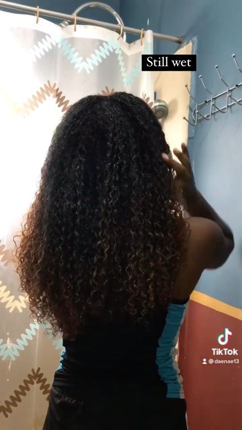 daenae on Instagram: Quick wash day routine. I have always wanted to post content about haircare and my personal hair journey, so from now on look out for more… Wash Day Hairstyles, Curly Hair Wash Day Routine, Hair Wash Day, Wash Day Routine, Day Routine, Hair Wash, Brazilian Blowout, Wash Day, Curly Hair Routine