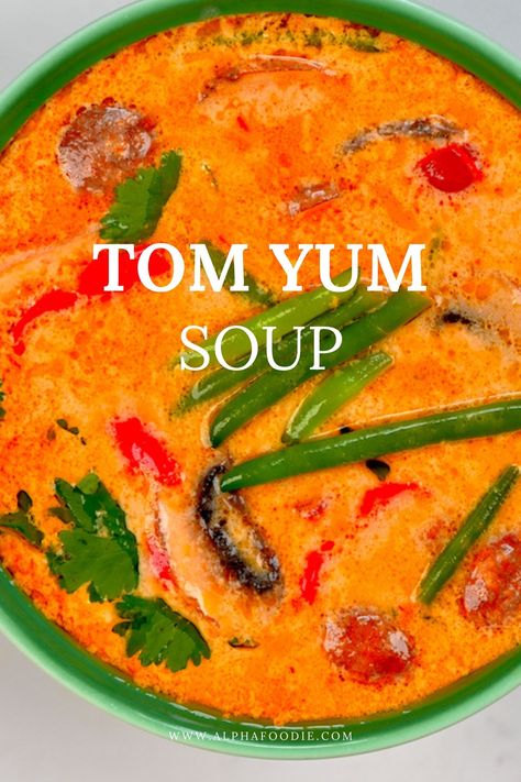 Tom Sum Recipe, Vegan Tom Yum Soup, Vegan Tom Yum, Thai Hot And Sour Soup, Tom Yum Noodle Soup, Hot And Sour Soup Recipe, Tom Yum Soup Recipe, Sour Soup Recipe, Soup Thai