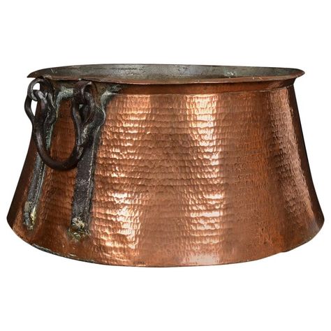 Copper And Iron Mounted Log Bin Vintage Copper Pots, Copper Decor, Copper Diy, Copper Kettle, Copper Art, Copper Pots, Copper Kitchen, Copper And Brass, Copper Metal