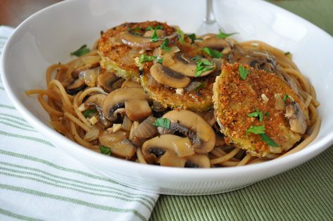 Crispy Eggplant Marsala Crispy Eggplant, Vegan Eggplant, Whole Wheat Spaghetti, Marsala Chicken Recipes, Vegan Chicken, Veggie Delight, Chicken Marsala, Eggplant Recipes, Meatless Meals