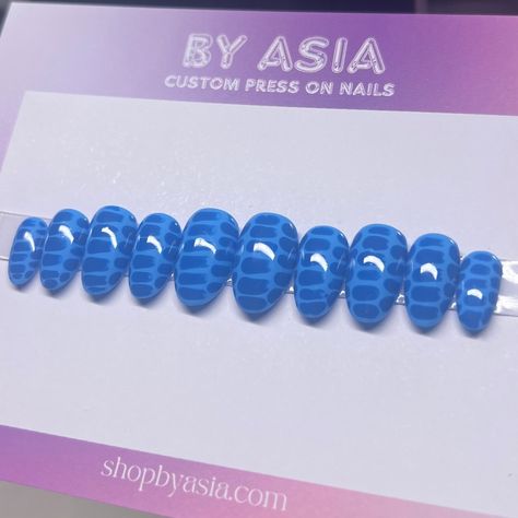 This order was for Racquell! She ordered this blue croc print set in short round 💙 DM me to start your order! If you aren’t sure about sizing, order a sizing kit directly from my website with free shipping 📏 #nailsnailsnails #nails #nailsofinstagram #pressonnailsforsale #pressonnailset #pressonnailslovers #bluenails #crocprintnails #shortnails #roundnails Blue Croc Print Nails, Light And Dark Blue Nails, Blue Nails Light, Croc Print Nails, Asia Nails, Ocean Nails, Dark Blue Nails, Cute Simple Nails, Print Nails