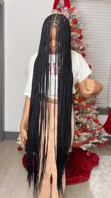 Small Knotless Box Braids Knee Length, Small Knotless Braids Knee Length, Knotless Box Braids Knee Length, Knee Length Knotless Braids With Curls, Xs Knotless Braids Long, 40 Inch Braids, Knee Length Hairstyles, Ankle Length Braids, Knee Length Box Braids