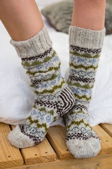 Linens Pants, Thick Wool Socks, Woolen Socks, Guy Fits, Merino Wool Socks, Sock Knitting, Wool Socks, Calf Socks, Sheep Wool