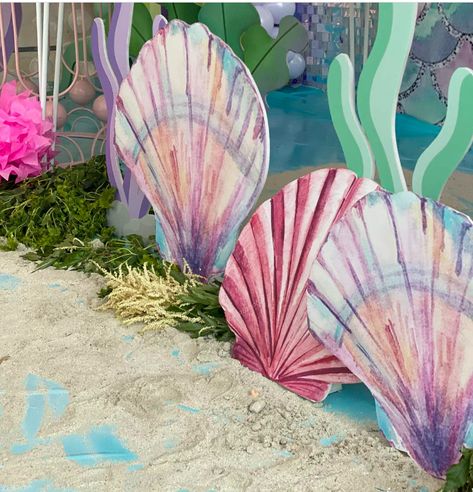 Mermaid Party Photo Op, Under The Sea Decorations Diy Birthday, Mermaid Party Backdrop Ideas, Under The Sea Backdrop Ideas, Atlantis Decor, Mermaid Diy Decorations, Cardboard Mermaid, Little Mermaid Set Design, Under The Sea Decorations Diy