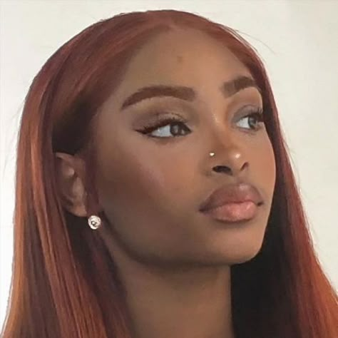 Nose Piercing On Black Women, Nose Piercing Stud Black Women, Little Nose Piercing, Cute Nose Piercings Black Women, Left Nose Piercing, One Nose Piercing, Cheekbone Piercing, Nose Peicerings, Right Nose Piercing