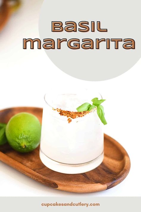 Basil Drinks, Basil Margarita, Kid Drinks Recipes, Basil Simple Syrup, Easy Drinks To Make, Tequila Recipe, Traditional Margarita, Simple Syrup Recipes, Lime Recipes