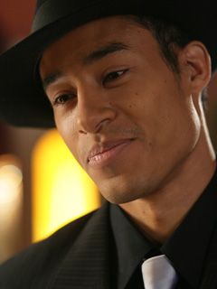 Mr. Mark Taylor...super gorgeous!  Especially in the movie Seventeen Again starring alongside Tia and Tamera Mowry. Seventeen Again, Tia And Tamera, 17 Again, Mark Taylor, The Tao, Light Skin Men, Pietro Maximoff, Man Crush Everyday, Love My Man