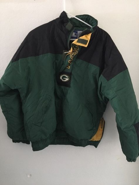 Green Bay Packers vintage starter jacket that is size men small, that is what it says on the tag. Although it fits more like an x-small. If you have any further questions just send me a message. If you want make me a reasonable offer. I have the jacket measurements: -Shoulder to bottom: 25 inches -Armpit to armpit: 25 inches Clothes For Drawing, Green Bay Packers Vintage, Starter Jacket, Graphic Tshirt Design, Basic Shorts, Green Bay Packers, Tshirt Design, My Clothes, Out And About