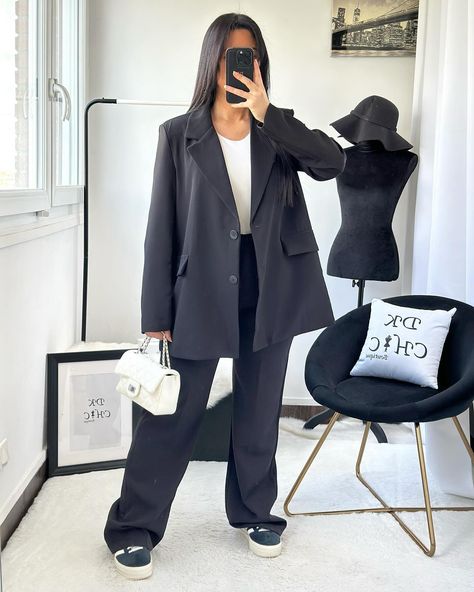 Ensemble Blazer @dk.chic.boutique #mode #blazer Outfit Blazer Noir, Girls Blazers, Streetwear Girl, Ootd, Street Wear, Blazer