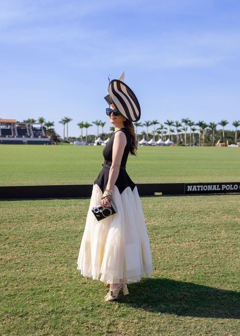 A closer look at Palm Beach Polo at the National Polo Center in Wellington, Florida. Every Sunday in season features a brunch buffet option! Wellington Florida, Formal Dress Code, Palm Beach Style, Brunch Buffet, Vip Tickets, Tory Burch Dress, Polo Classic, Polo Club, Dressy Outfits