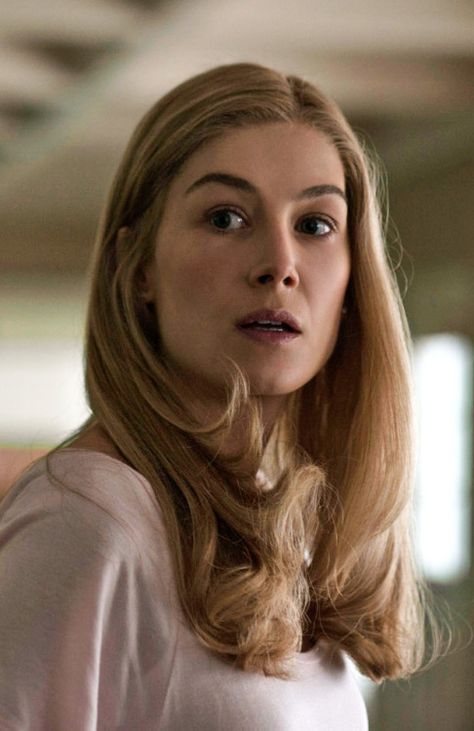 Rosamund Pike in Gone Girl Rosamund Pike Gone Girl, Rosamond Pike, Rosemund Pike, Amy Dunne, Thomas Jane, Amazing Amy, David Fincher, Rosamund Pike, Gone Girl