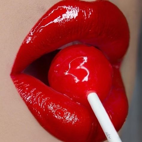 Lollipop Lips, Kosmetyki Mary Kay, Red Lipstick Shades, Wet Lips, Lip Art Makeup, Best Red Lipstick, Lips Photo, Lip Wallpaper, Candy Lips