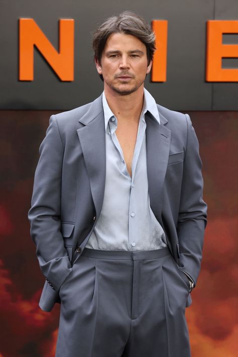 Josh Harnett, Eddie Red, John Hamm, Josh Hartnett, Matt Reeves, Classy Suits, Most Beautiful Man, Good Looking Men, Pretty Men