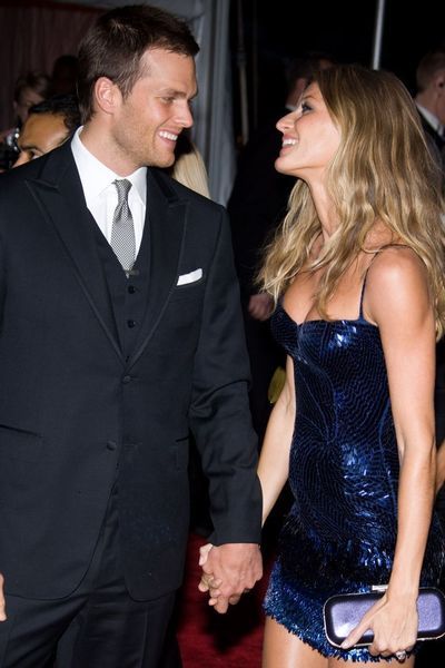 Blind Date Women With Big Noses, Gisele Bundchen Tom Brady, My Boyfriend And Me, Tom And Gisele, Bring Me The Horizon Lyrics, Woman In Dress, Tom Brady And Gisele, 50 Dress, Gisele B