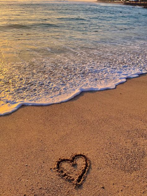 heart drawn on the sand Sun Drawing, Heart Drawing, The Sand, Drawings, Instagram