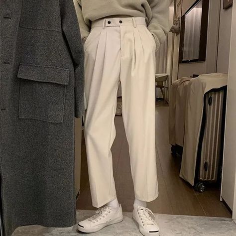 Mens White Suit, Male Sweaters, Mens Trousers Casual, Bathing Suit Dress, Streetwear Jeans, Loose Trousers, Streetwear Tops, Sweater Vest Women, Oversize Fashion