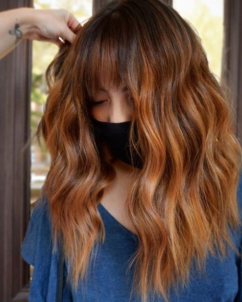 Top 10 Fall Hair Colors of 2020, According to Colorists this Autumn Copper Balayage With Bangs, Going Brunette, Best Fall Hair Colors, Shades Of Brown Hair, Fall Red Hair, Red Hair With Bangs, Brown Hair Color Ideas, Fall Winter Hair Color, Orange Copper