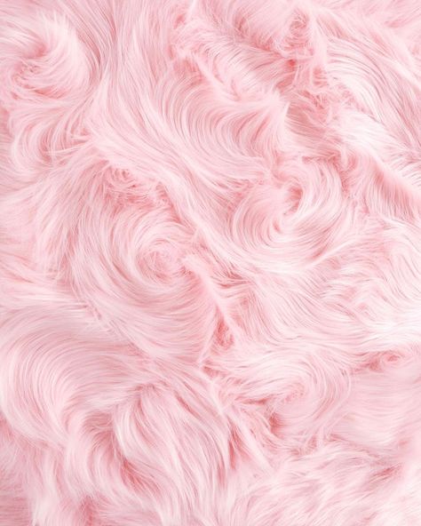 Millennial pink fur-ever. 💕 Fuzzy Pink Wallpaper, Pink Fur Wallpaper, Pink Fur Background, Fur Cloth Background, Fur Aesthetic, Pink Geode Wallpaper, Pink Glitter Wallpaper Floral, Wallpaper Fur, Fur Background