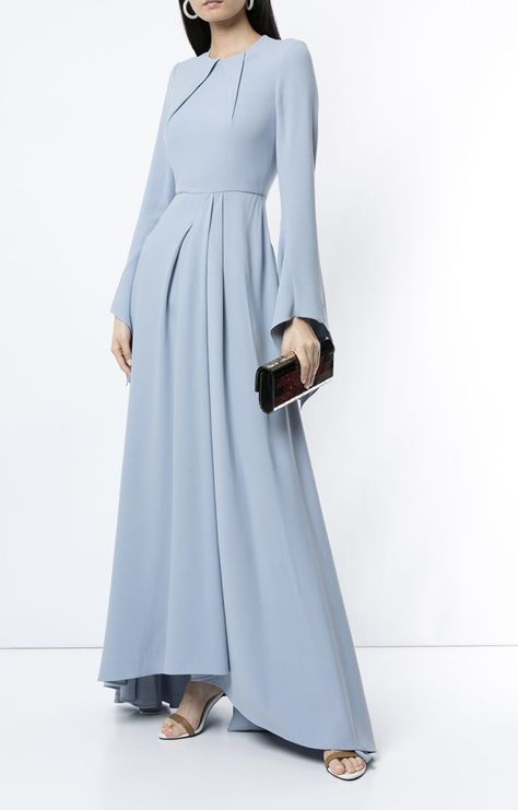 https://www.farfetch.com/shopping/women/roland-mouret-raines-maxi-dress-item-14199024.aspx?storeid=11621 Creative Dresses, Royal Outfit, Azul Serenity, Kebaya Brokat, Formal Prom Dresses, Modest Dresses Casual, Designer Evening Gowns, Silk Dress Long, Designer Evening Dresses