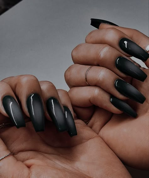 Long Black Chrome Nails, Short Dark Gray Nails, Dark Grey Acrylic Nails Design, Gray And Black Nails Ideas, Short Coffin Black French Tip Nails, Dark Nail Inspo Acrylic, All Black Everything Aesthetic, Black And Grey Nails Acrylic, Kylie Jenner Nails Acrylics