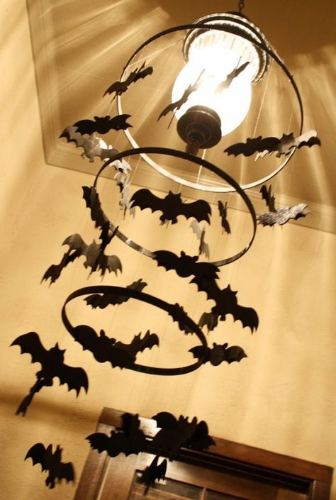 23 Incredible Batman Party Ideas Bat Chandelier, Halloween Decorations Outdoor Porch, Diy Halloween Dekoration, Fun Diy Halloween Decorations, Halloween Porch Sign, Halloween Party Decor Diy, Hallowen Ideas, Casa Halloween, Homemade Halloween Decorations