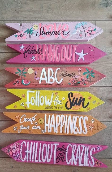 Summer Decorations For Home, Deco Surf, Hawaii Party, Beach Room, Beach Signs, Simple Illustration, Jairzinho, Fun Diy Crafts, Summer Diy