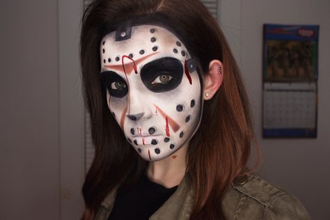 Friday The 13 Makeup, Friday The 13th Makeup Ideas, Michael Myers Makeup Female, Jason Face Paint, Jason Mask Makeup, Friday 13th Makeup, Friday The 13th Makeup Looks, Jason Makeup Halloween, Female Jason Voorhees