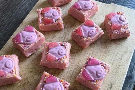 Mum makes easy Percy Pig fudge in her slow cooker and it’s perfect for the kids Piggys In A Blanket Recipe, Percy Pig Cake Ideas, Percy Pig Gifts, Fudge Recipe Condensed Milk, Percy Pigs, Piggy Birthday Party, Pig Candle, Food Competition, Pig Cupcakes